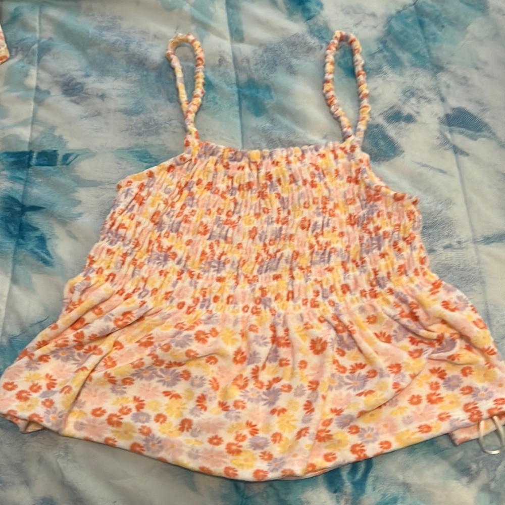 Cute crop top